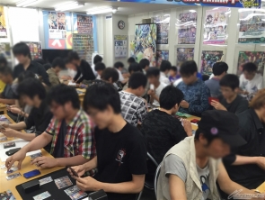 ガンダムクロスウォー 未来への翼 地域no 1決定戦 最終回となる大阪大会イベントレポート Gundam Info ガンダムクロスウォー 未来への翼 地域no 1決定戦 最終回となる大阪大会イベントレポート Gundam Info